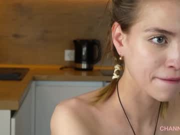 webcam girl piranha_69 image #7144482