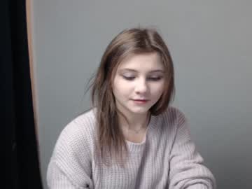 webcam girl relax_nina image #458896