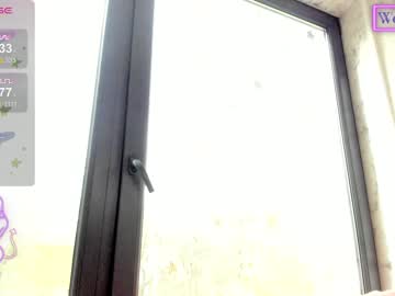webcam girl sassyt33n image #6670745