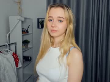 webcam girl fresh_cherries image #5287152