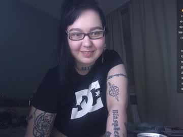 webcam girl 8wolf8 image #6306000