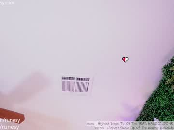 webcam girl runesy image #7009139