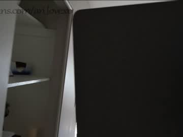 webcam couple ari_lovexo image #3720347