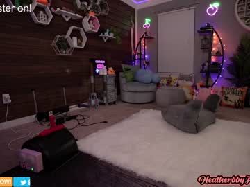 webcam girl heatherbby9 image #3041971