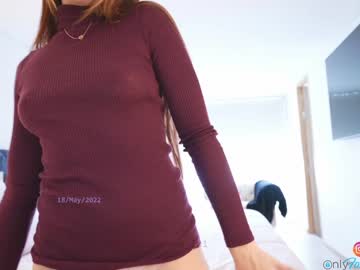 webcam girl emma_lu1 image #1804507