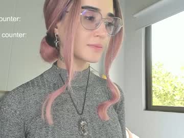 webcam girl lonelly_lolly98 image #7048369