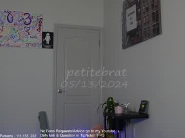 webcam girl petitebrat image #6978523