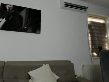 webcam girl 9harlotte99 image #4959778