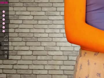 webcam girl carolynjacquelins image #3126511