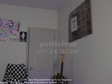 webcam girl petitebrat image #7056250