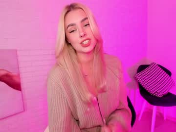 webcam girl 8a8y_nura image #1040567