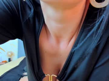 webcam girl pinkyishere image #1242491