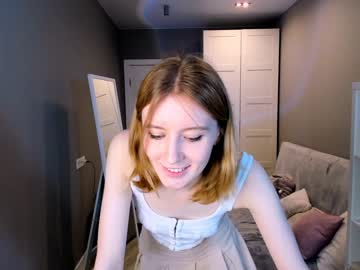 webcam girl silver_gin image #6827769