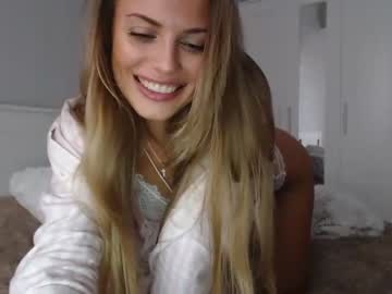 webcam girl adri_sweetie image #244634