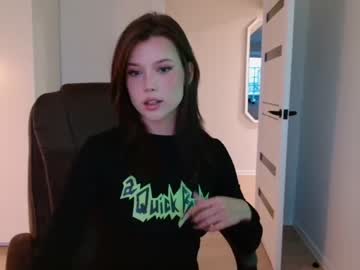 webcam girl bitter_moon image #6920723