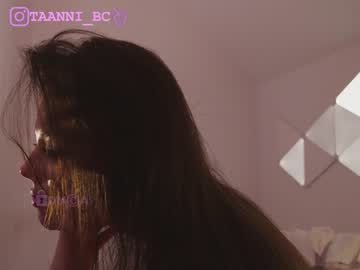 webcam girl taanni_bc image #5807378
