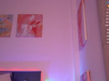 webcam girl sweetkira555 image #3282128