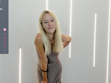 webcam girl myth_from_dark image #7819490