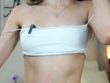 webcam girl peek_in_my_window image #7665063