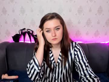 webcam girl zoemoor_ image #2199162