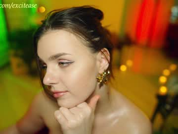 webcam girl excitease image #6113724