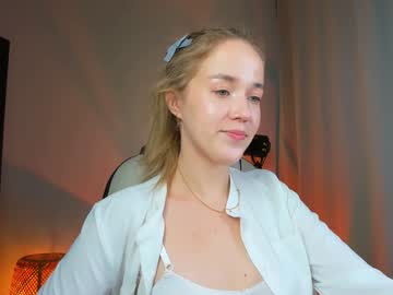 webcam girl a_m_e_l_i_a image #7576328