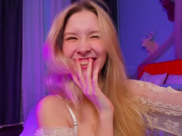 webcam girl milablush image #5624931