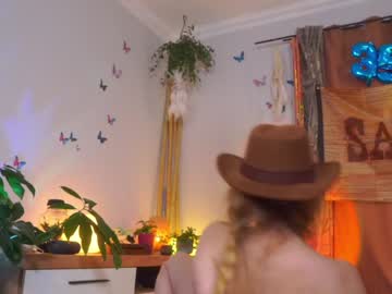 webcam girl juicyandthepussyblvd image #3565749