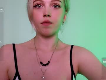 webcam girl small_blondee image #4768957