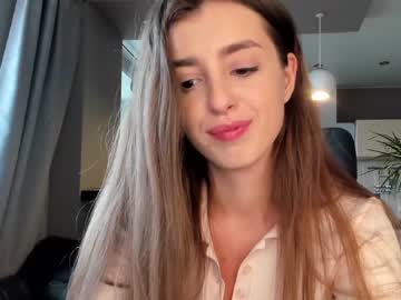 webcam girl coy_amina_ image #2935214