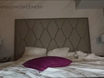 webcam couple ari_lovexo image #3615087