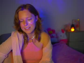 webcam girl crimsonxrapture image #2366788