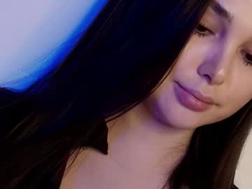 webcam girl hollyextra image #9107778