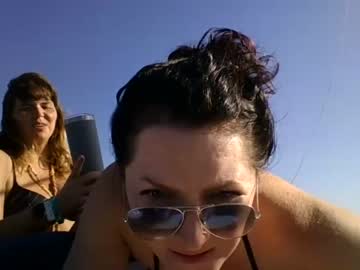 webcam couple girlsgonenauti image #3248122