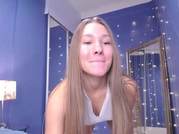 webcam girl teonasafina__ image #3357045
