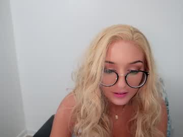 webcam girl siennaissubmissive image #5137512