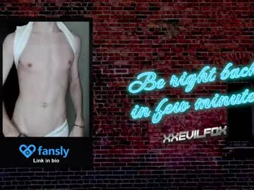 webcam man xxevilfox image #7065655