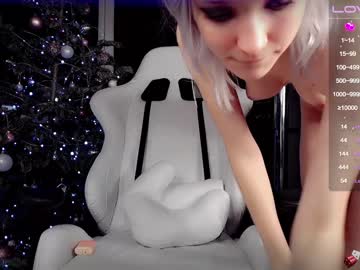 webcam girl _b_a_n_s_h_e_e_ image #3378991