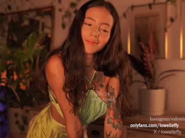 webcam girl effylowell_ image #7636127