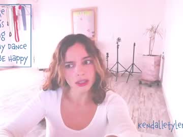 webcam girl kendalltyler image #404449