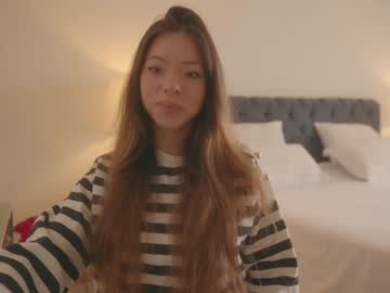 webcam girl emma_lu1 image #9366758