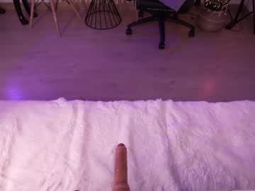 webcam girl lau__1 image #6577615
