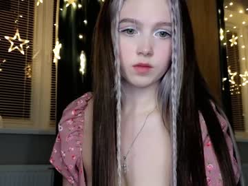 webcam girl small_blondee image #5697246