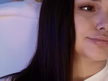 webcam girl hollyextra image #8792561
