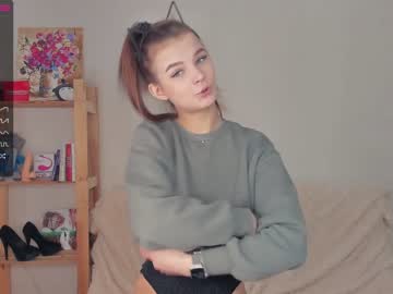 webcam girl sweet_idol image #1821372