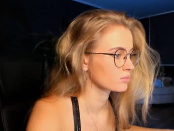 webcam girl linellali image #2899966