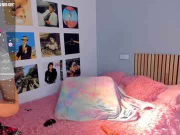 webcam girl little_effy18 image #5037490