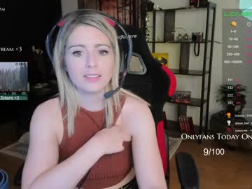 webcam girl kimilee22 image #1712215