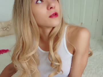 webcam girl littlegreekflower image #9483560