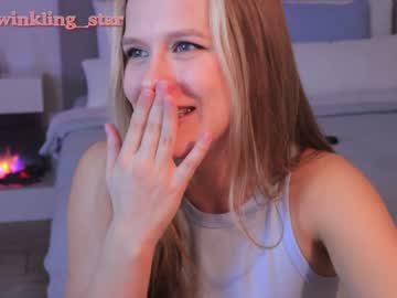 webcam girl ella_twinkle image #6335435
